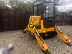 JCB 801 1.5 Ton Mini Digger Excavator Winch Trench Drill