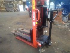 Lift Mate 1 TON Pedestrian Stacker
