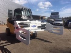 Cascade Class 3a Bale Clamp - Forklift Attachment