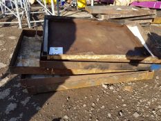 Oil Drip Trays x 5 NO RESERVE