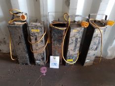 5 X Unknown 110v Boxes NO RESERVE