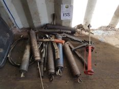 Various Grease Guns NO RESERVE