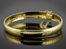18 Carat Gold Segmented Bracelet