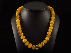 c1900 Genuine Butterscotch Amber Beaded Necklace 93g