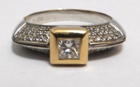 Antique Princess cut Diamond 18ct Gold Ring
