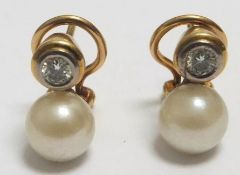 Pearl and Diamond Gold Earrings