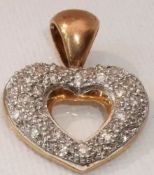 18ct Gold Diamond Pendant