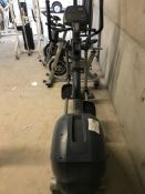 WNQ Cross Trainer