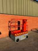 UPRIGHT TM12 Scissor Lift
