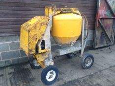 Winget 100T Diesel Cement Mixer