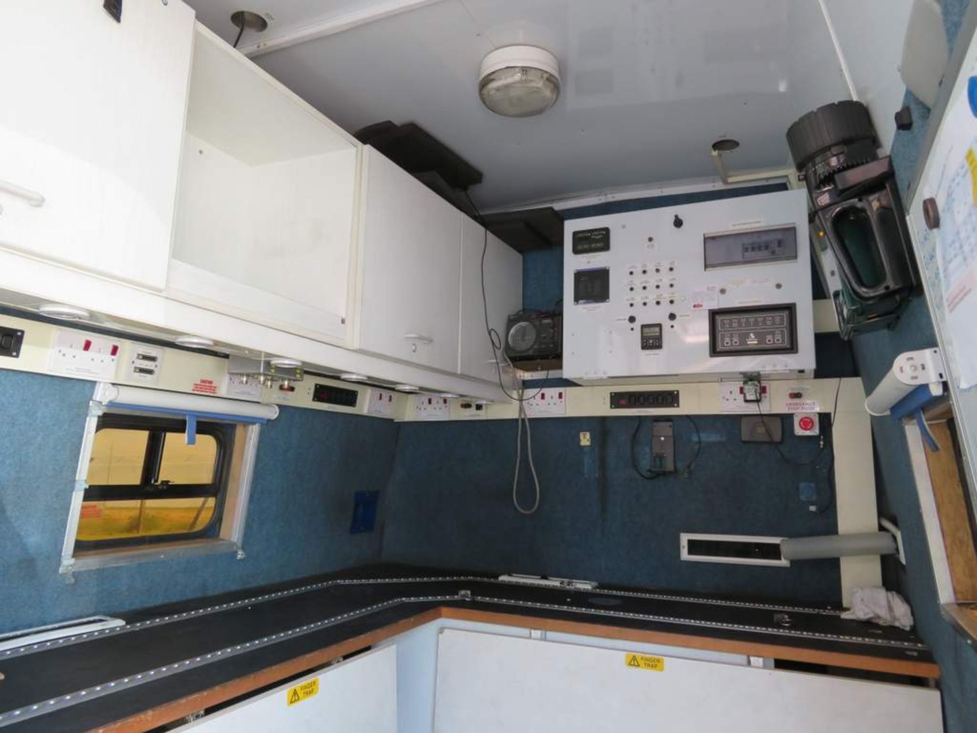 2002 Mercedes 416 CDI Sprinter Van - Twin Wheel - Image 20 of 35