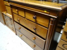 Medium oak coloured antique chest of drawers, two short above three long
