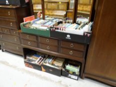 A large parcel of mainly Welsh language & other books