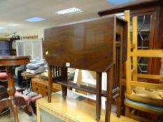 A vintage mahogany Sutherland table