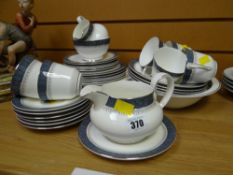Parcel of Royal Doulton Sherbrooke pattern tea & dinnerware