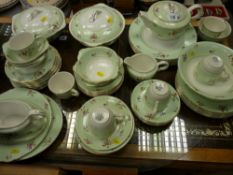 Parcel of Madoc 'Vitrius' tea and dinnerware