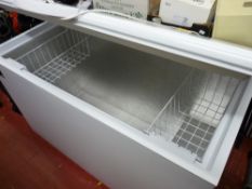 Large Zanussi chest freezer E/T