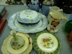 Parcel of mixed pottery ware