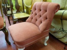 Vintage button upholstered bedroom chair