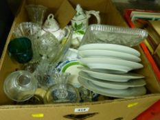 Mixed box of crockery and glassware