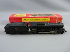 MODEL RAILWAY - Hornby Dublo two rail 2224, 8F freight loco, (boxed)
