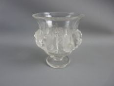 A LALIQUE DAMPIERRE VASE having eight frosted finished birds divided by raised leafy vines, on a