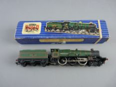 MODEL RAILWAY - Hornby Dublo two rail 2221, 'Cardiff Castle' in a three rail Bristol Castle box