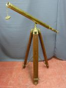 A LATE 20th CENTURY ROSS OF LONDON BRASS TELESCOPE on adjustable hardwood and brass stand, 101 cms
