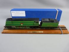 MODEL RAILWAY - Wrenn W2412 limited edition Bullied Pacific 'Seaton' with plaque and plinth in a