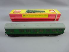 MODEL RAILWAY - Hornby Dublo two rail EMU (electric motor unit), 2250, (boxed)