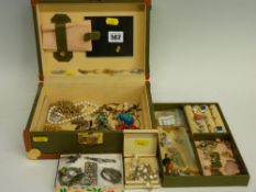 Modern jewellery box containing an excellent selection of vintage and modern jewellery including
