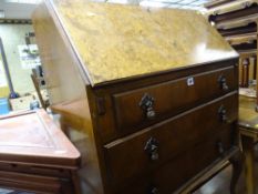Three drawer bureau