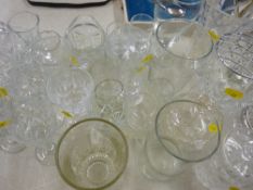 Parcel of mixed glassware