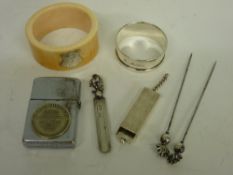 Small silver to include a dragon's head bookmark, a small pill box, napkin rings etc along with a