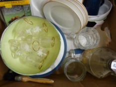 Box of mainly household crockery and glassware