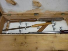 Excellent carpenter's toolbox with tool contents