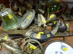 Large parcel of decorative brassware and similar items