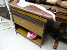 A hostess trolley E/T