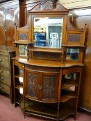 AN EDWARDIAN MAHOGANY MIRRORBACK DISPLAY SIDEBOARD having an upper three section mirror with swan