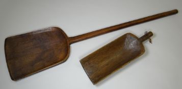 A WOODEN GRAIN SCOOP & SHOVEL, 118cms and 50cms long
