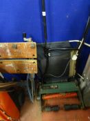 Black & Decker GD310 lawn raker and a Workmate bench E/T