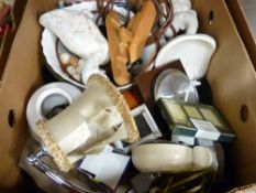 Box of decorative household goods
