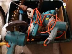 Tub of assorted power tools and similar items E/T