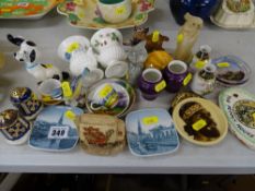 Pair of Copenhagen pin dishes, Wedgwood decorative urns and similar cabinet china ware