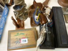 Quantity of treen and other collectables