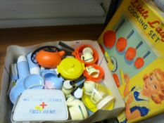 Boxed Bell Toy 'Little Lady' cooking set