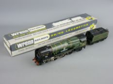 MODEL RAILWAY - Wrenn W2269 BR Green Golden Arrow, no. 34053 'Sir Keith Park', boxed with