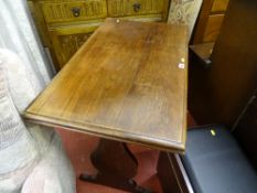 Small table with lower stretcher