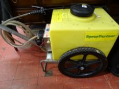 Mantis Spray Partner spraying machine on a handy trolley E/T