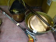 Small bundle of golf clubs, brass jam pan, coal scuttle etc